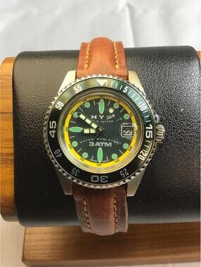 HYP Women's Quartz Watch with Brown Leather Strap